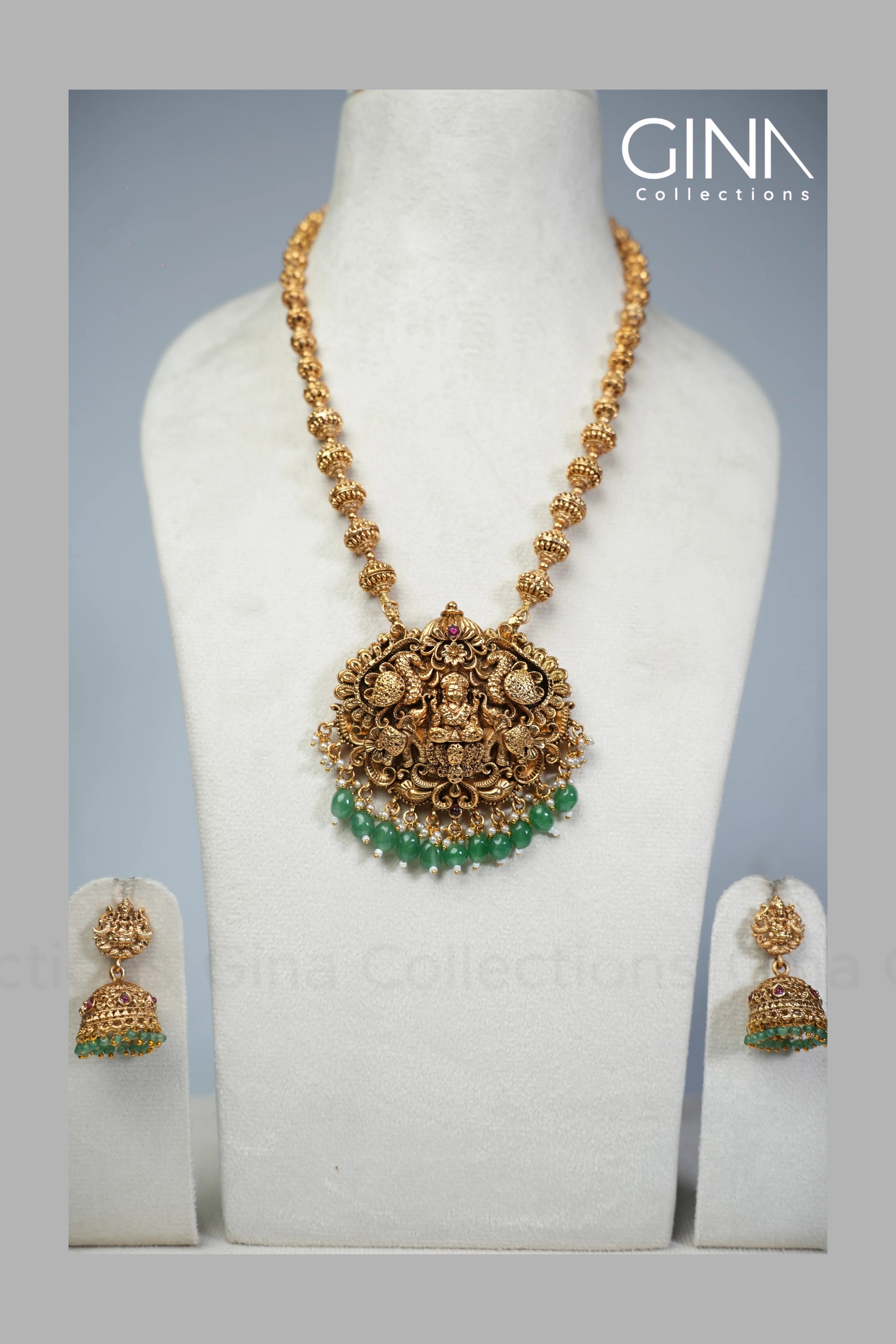 Elegant Temple Wedding Necklace