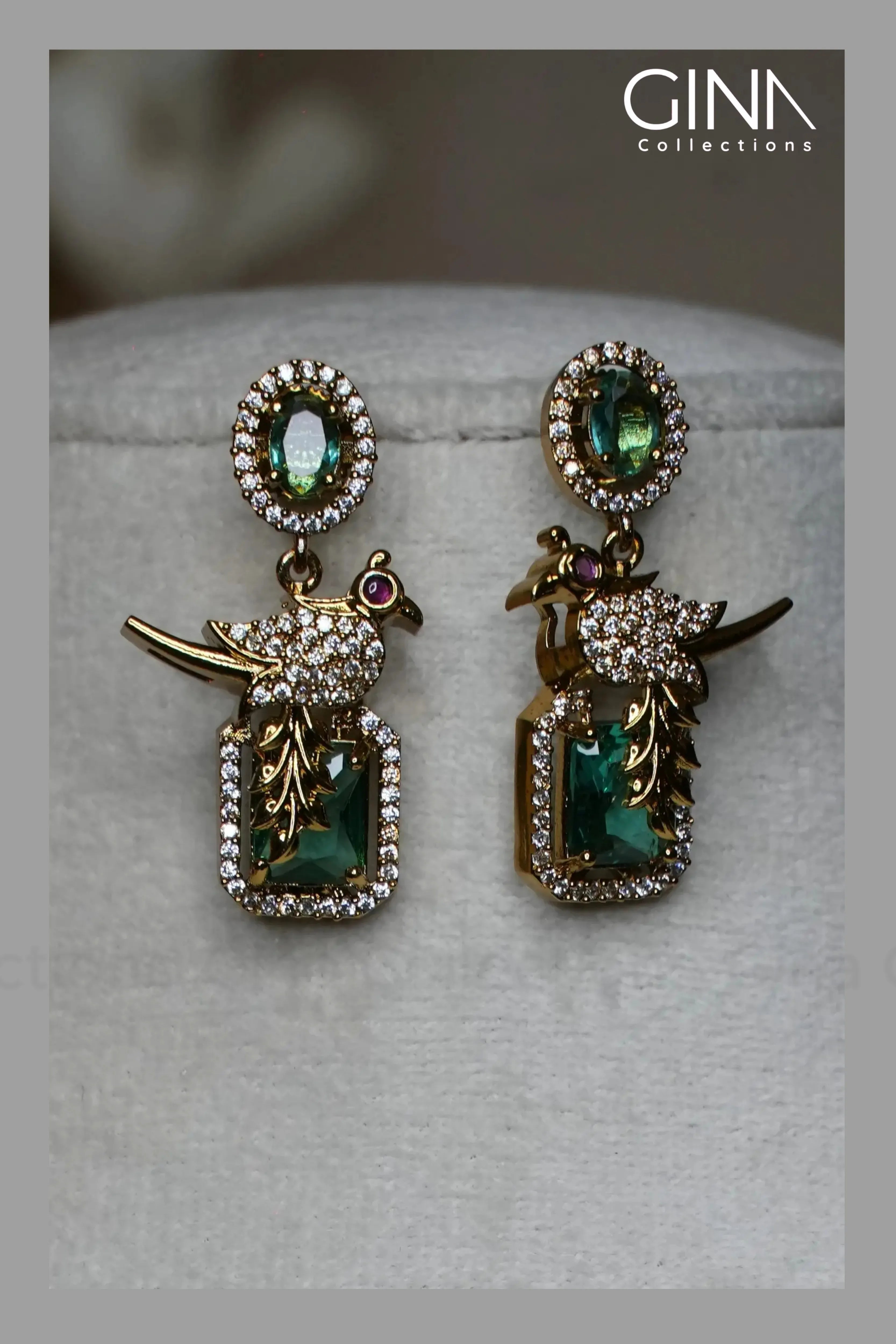 Emerald Mint Bird Victorian