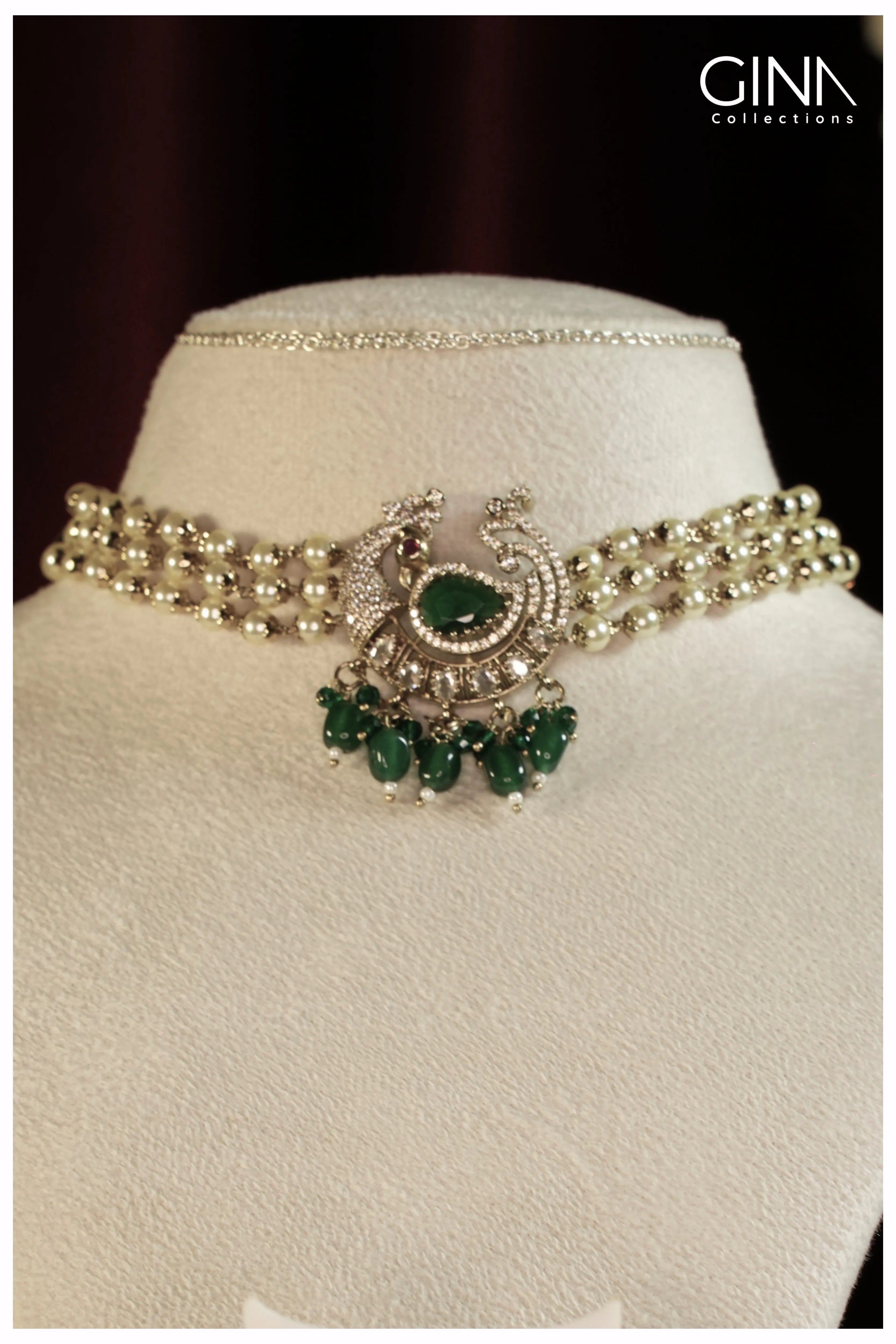Mayuri Pearl Choker Emerald