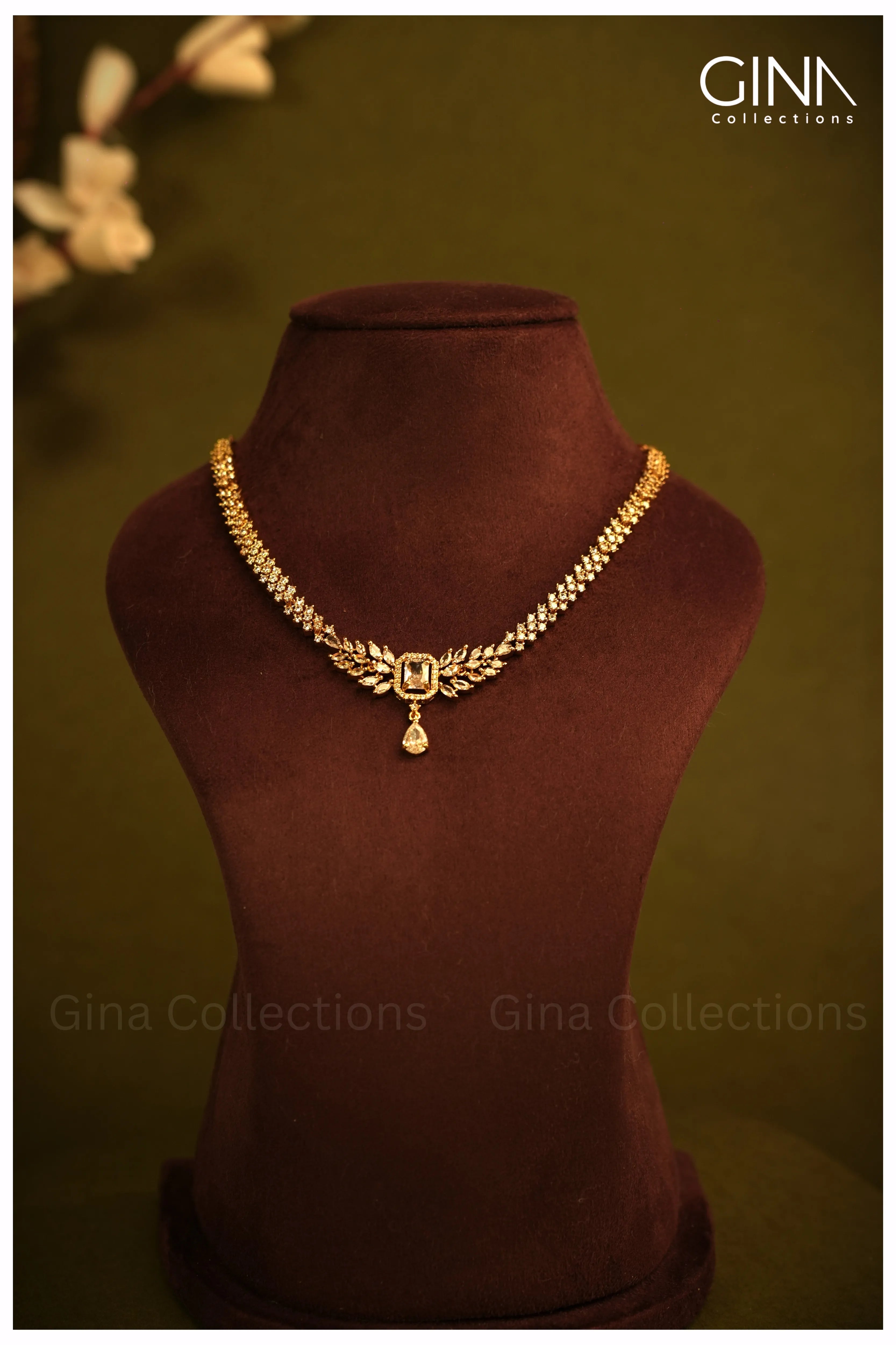 Sleek Necklace with AD Pendant Necklace