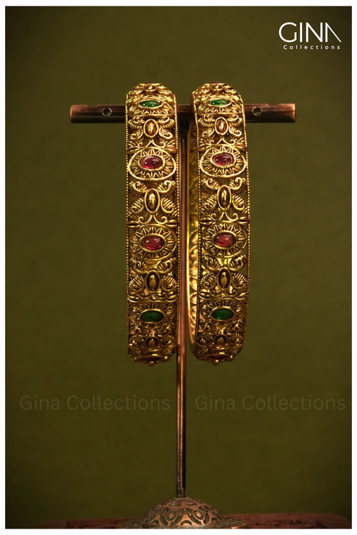 Antique Gold Plated Kangan Bangles