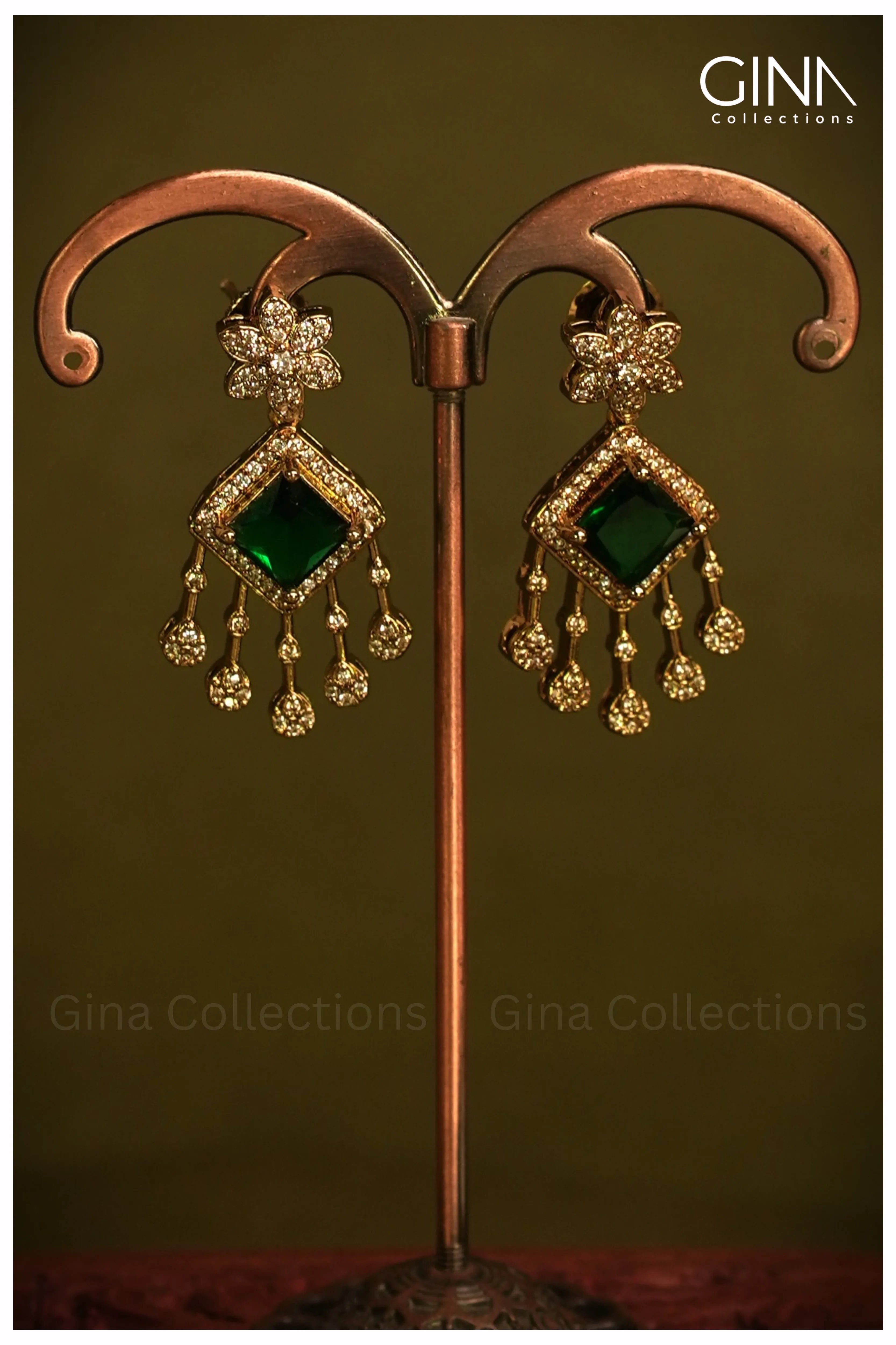 Emerald Hasli Necklace