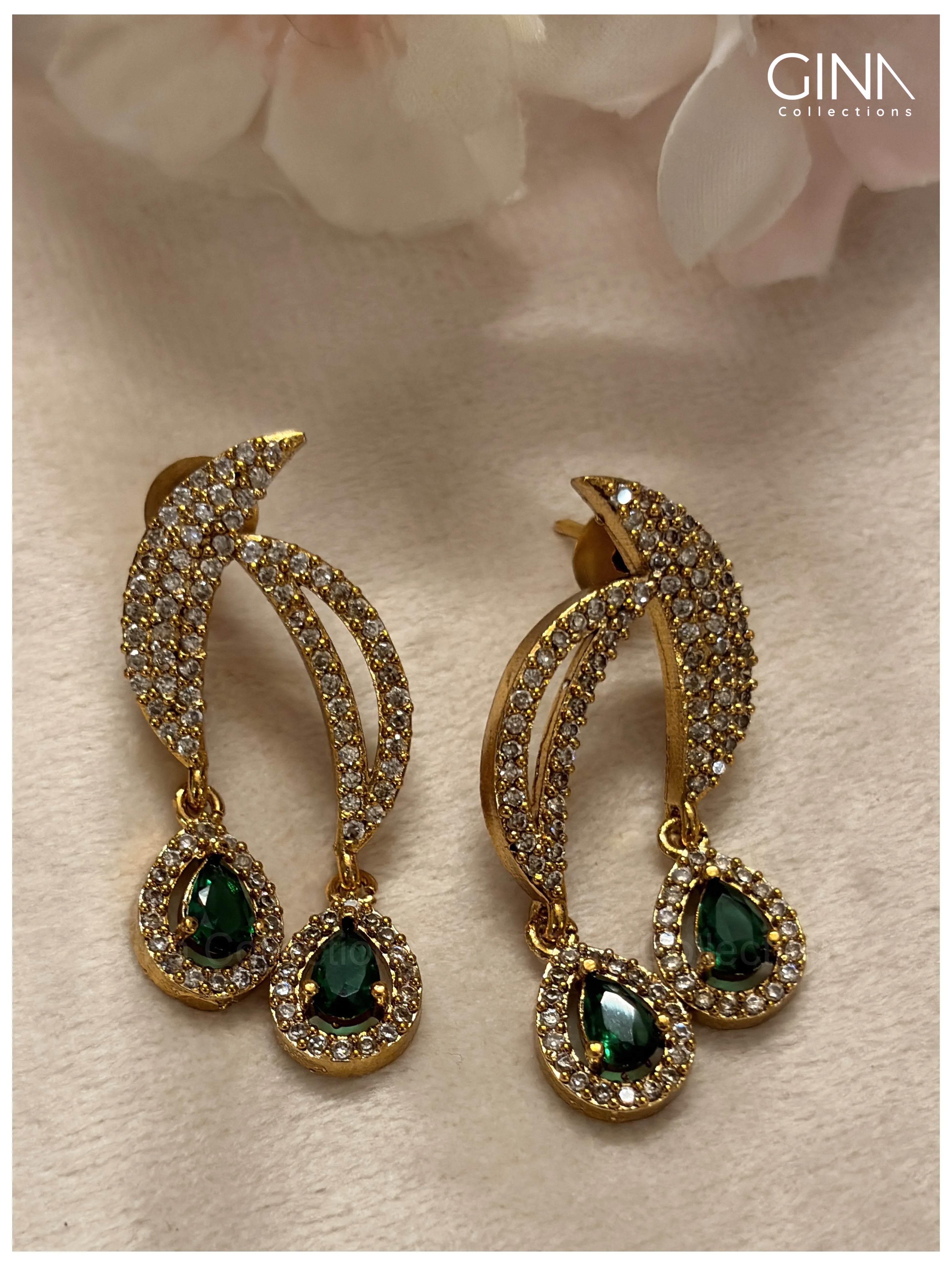 Sparkling Half moon Emerald Raindrop Necklace