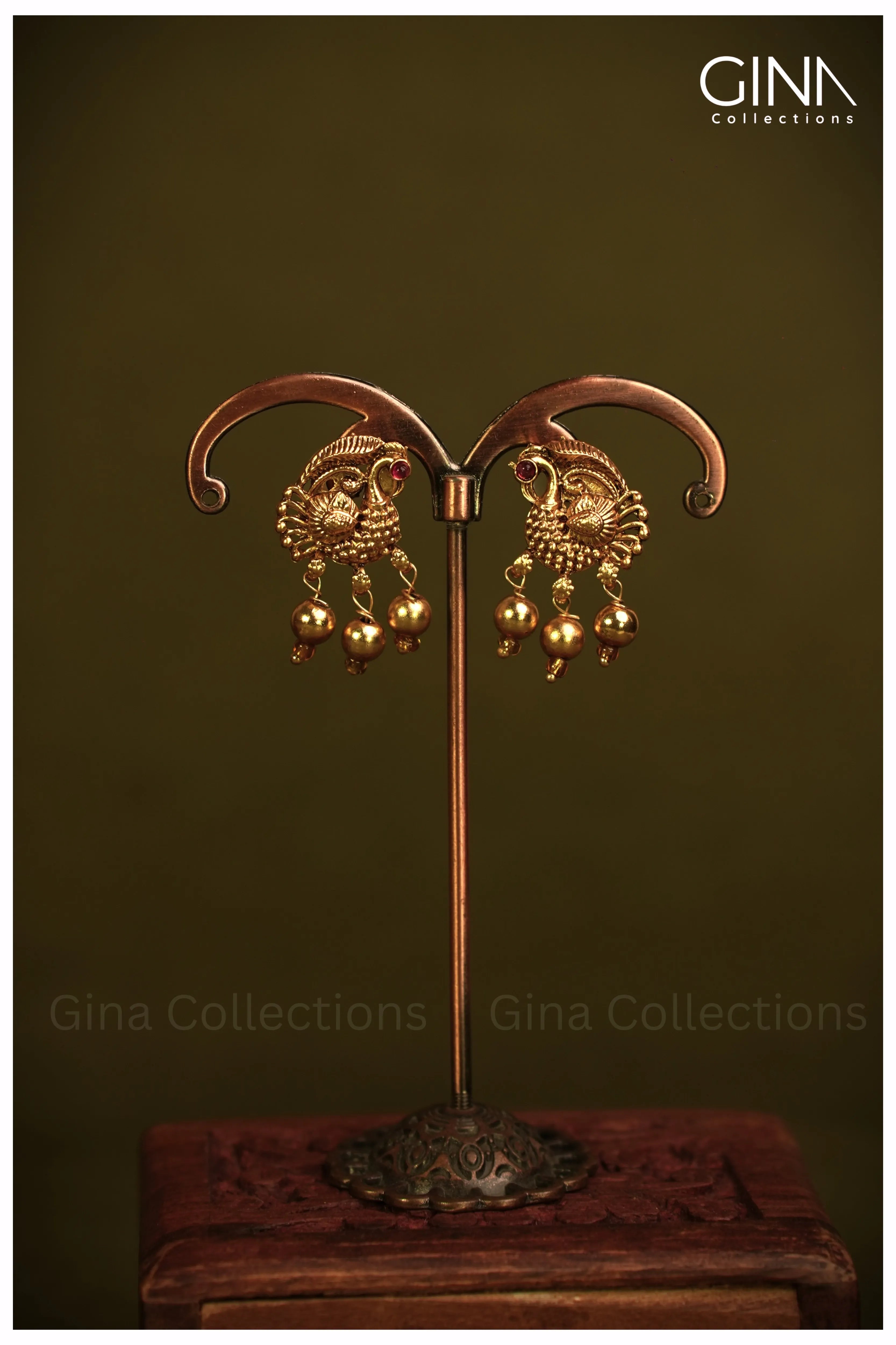 Mayura Bold Antique Temple Necklace1