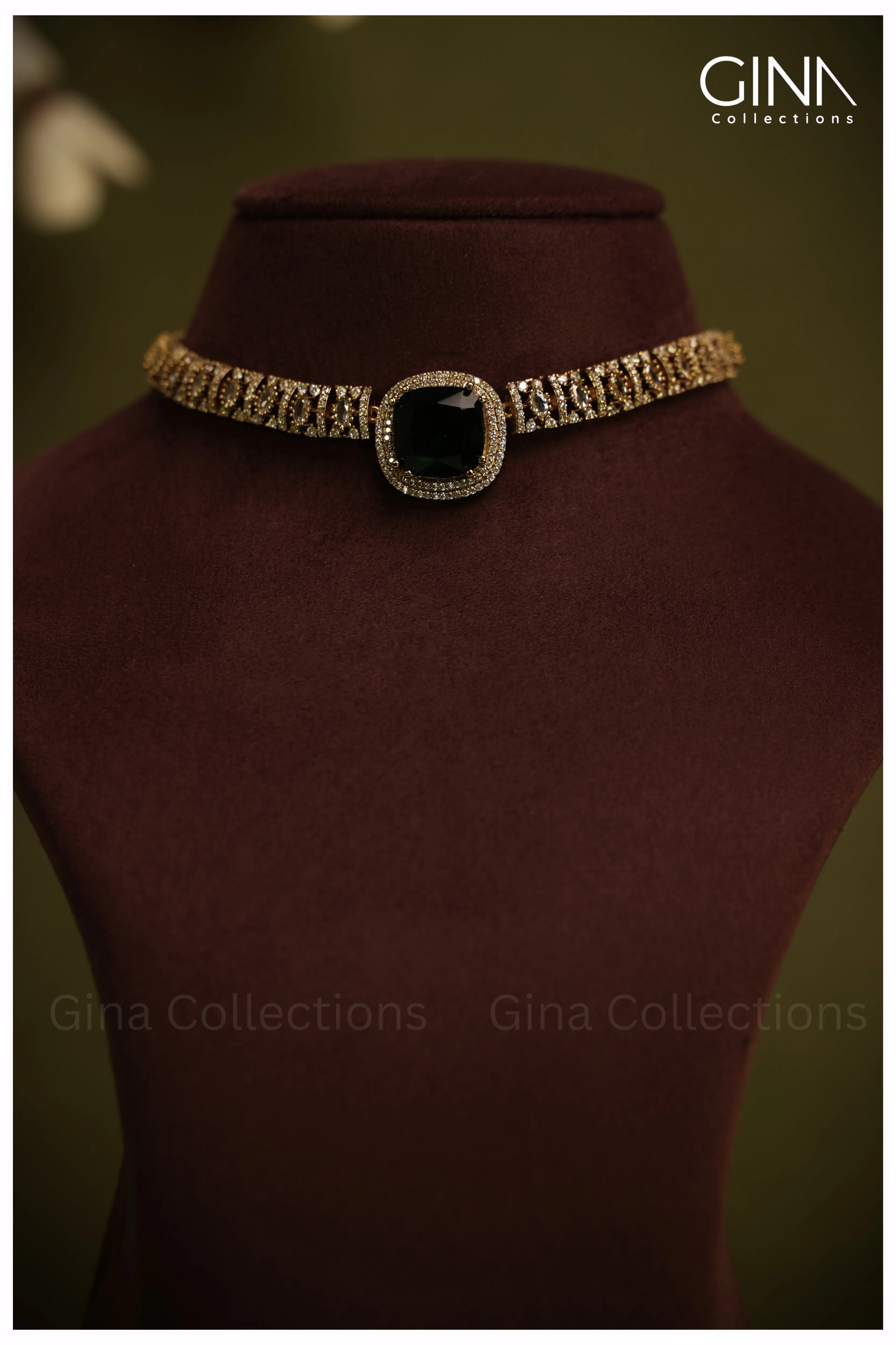 Square Emerald Pendant-Choker Cum Necklace