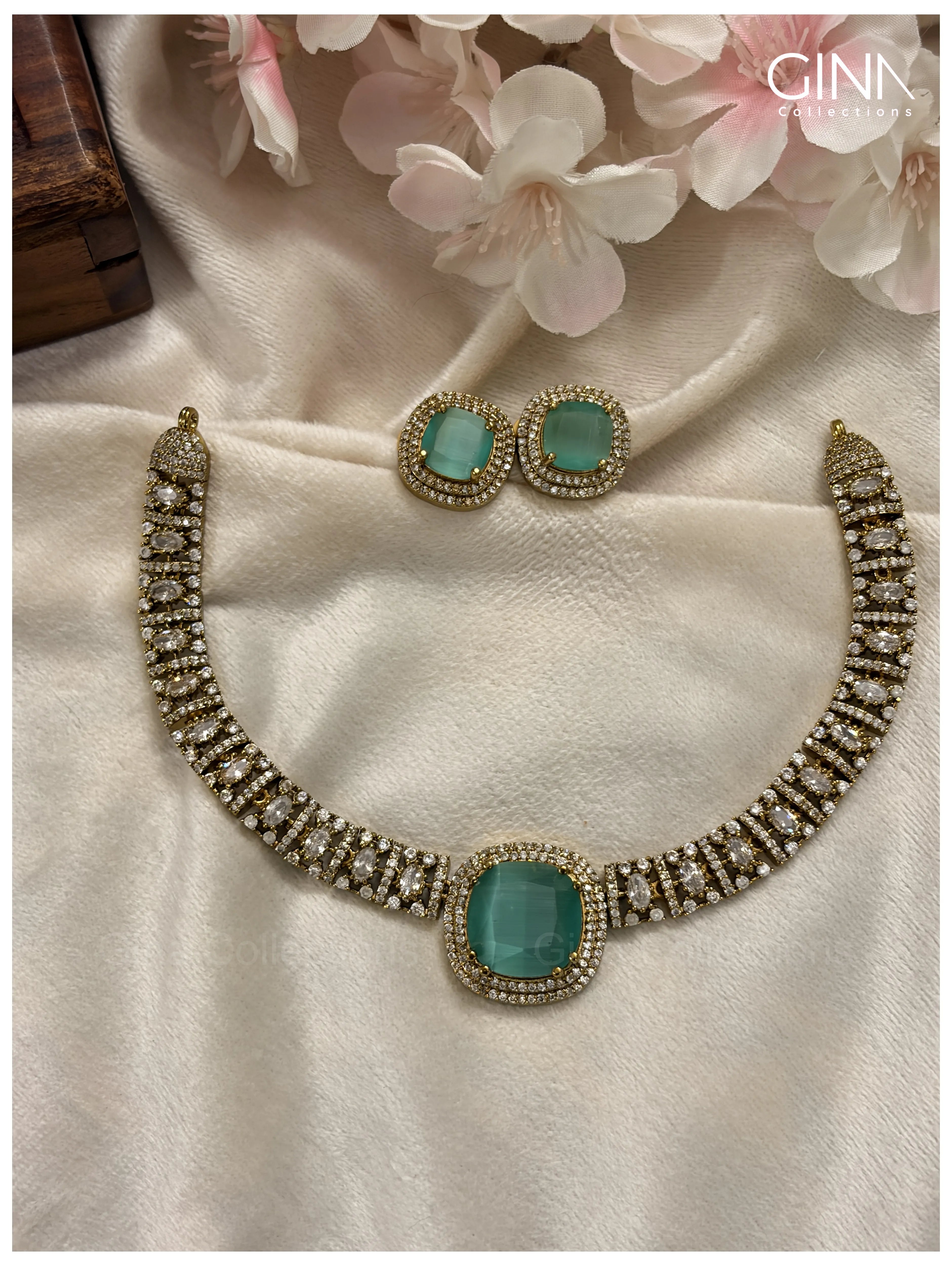 Premiuim Mint Green Choker cum Necklace