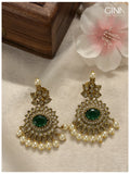 Elegant Emerald with Pearls