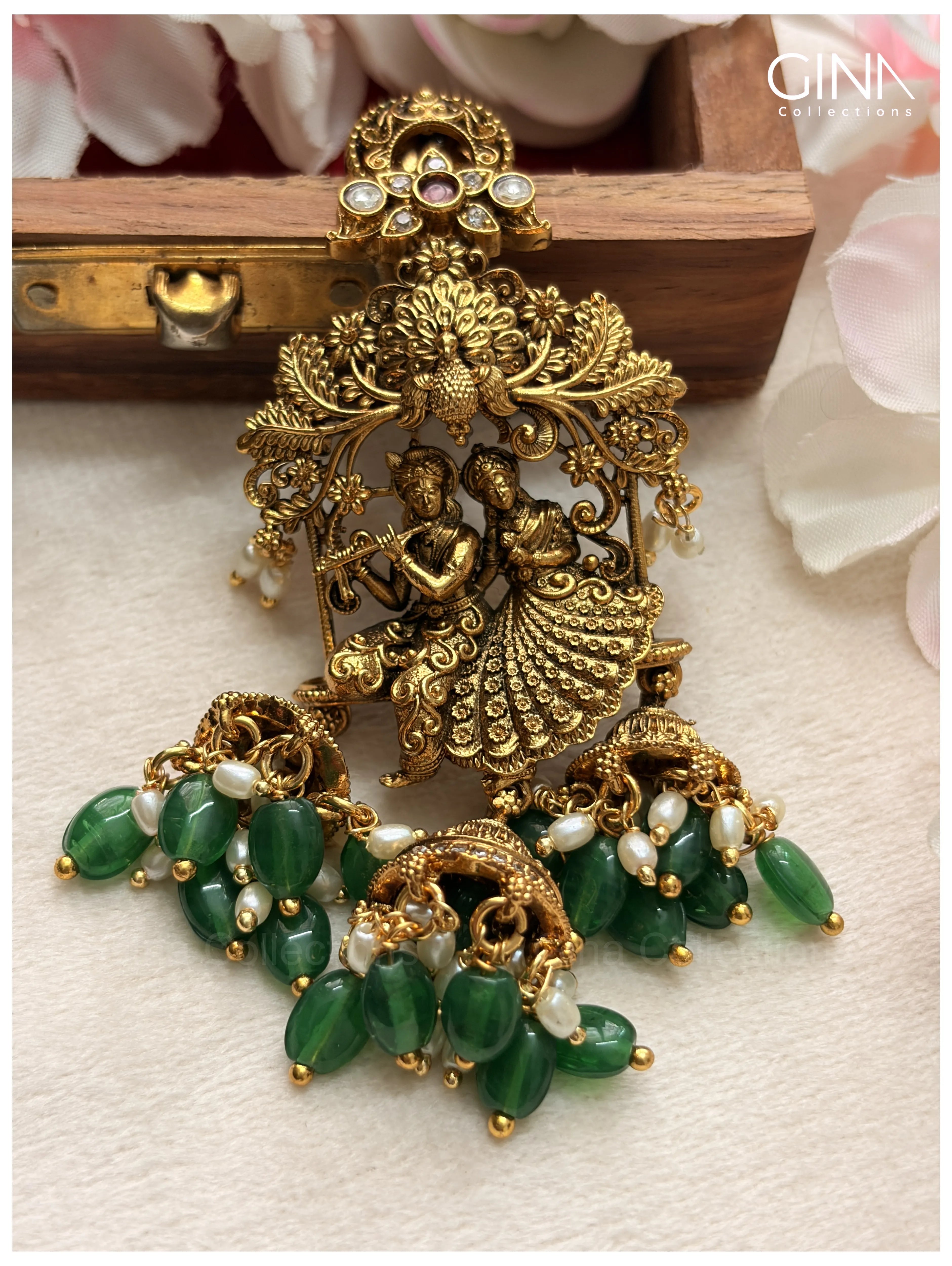 Radhe Krishna with Emerald Beads Hangings