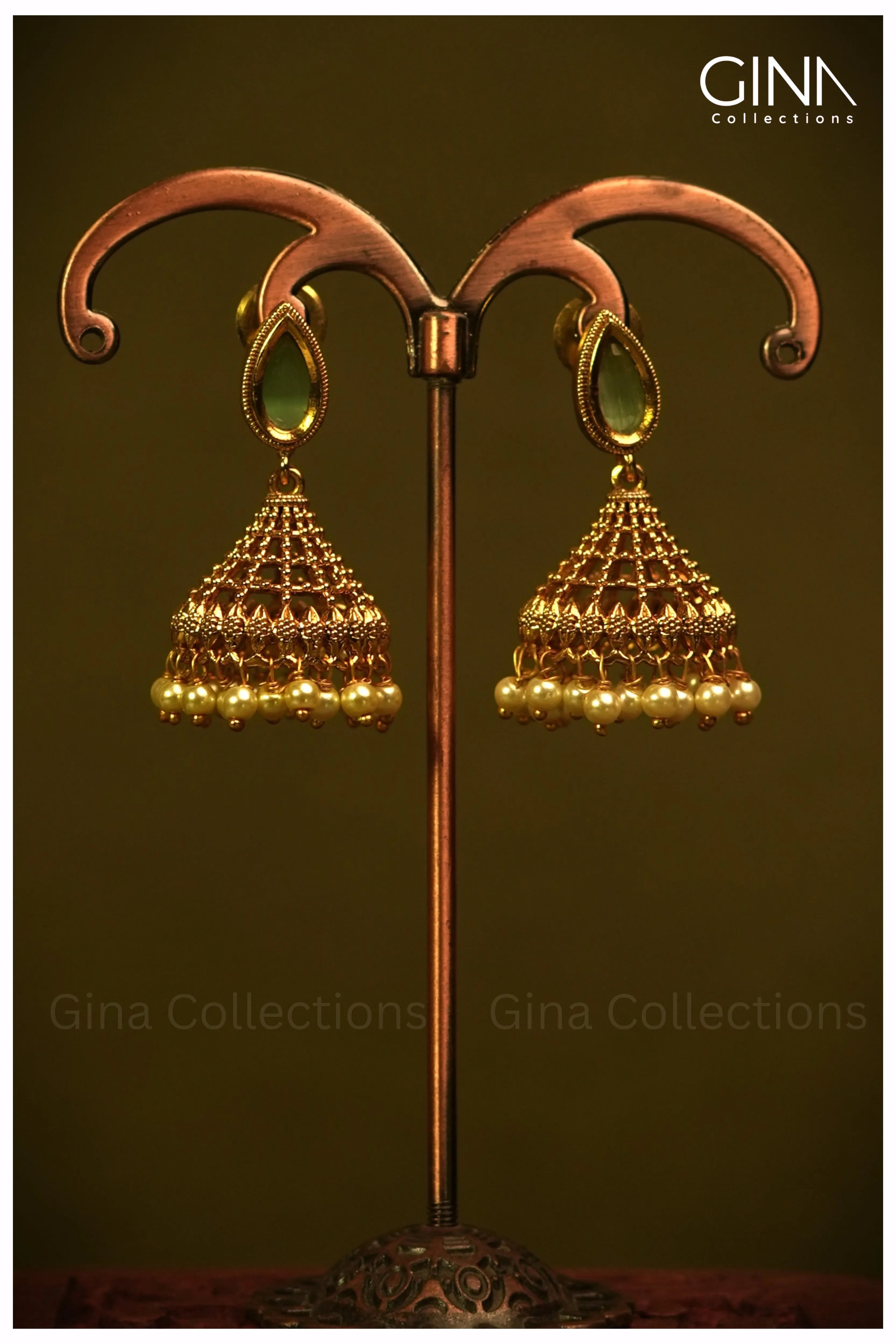 Gold Plated Green Stone studded Necklace