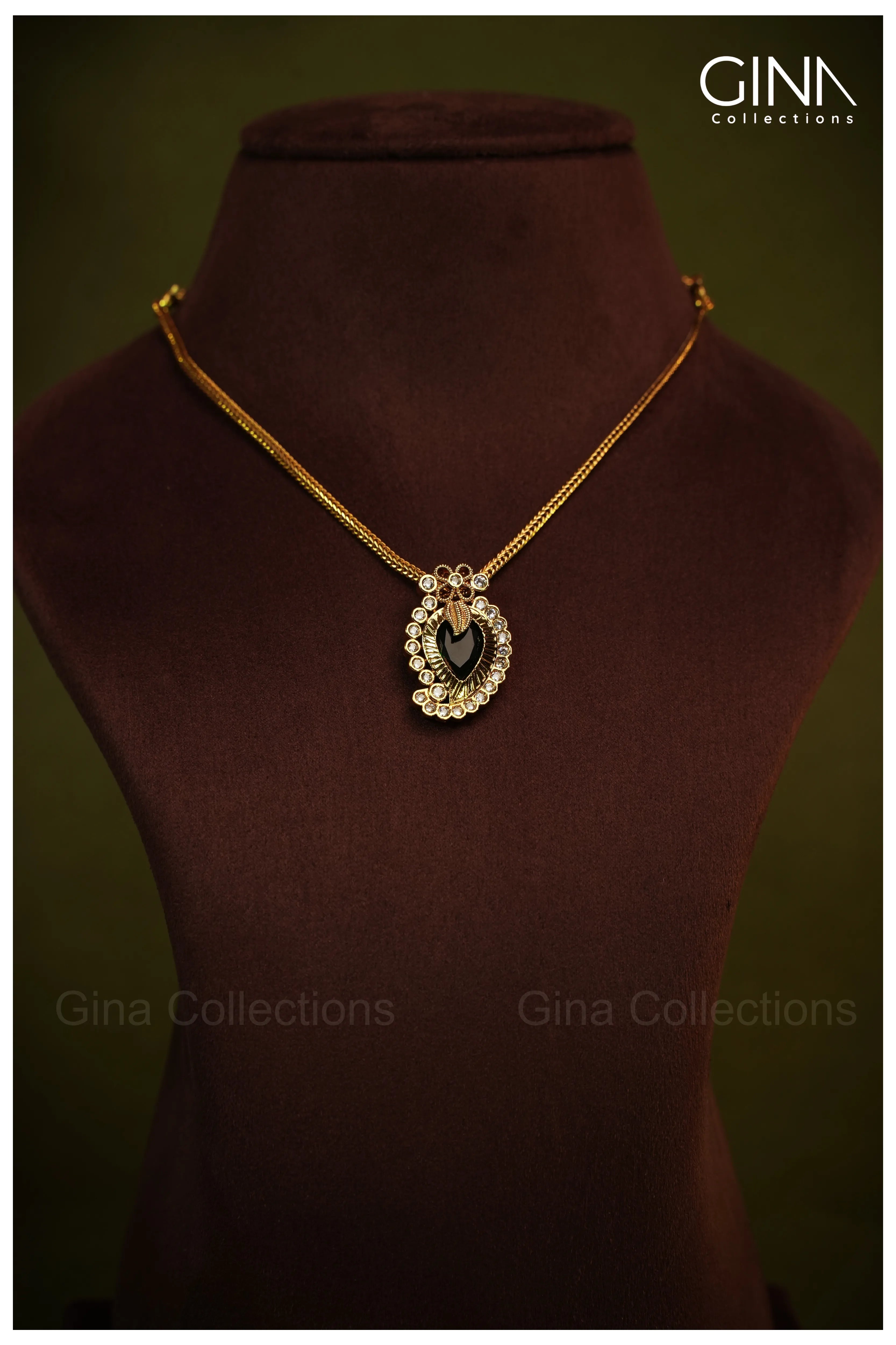 Emerald Mango Pendant & Chain